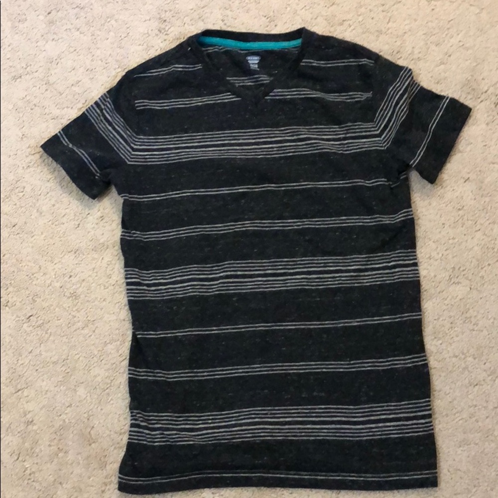 Boys v neck tee